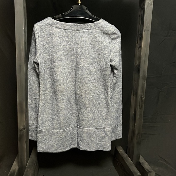 Loft- navy blue and white long length shirt with crewneck and zippers on… - Picture 5 of 6